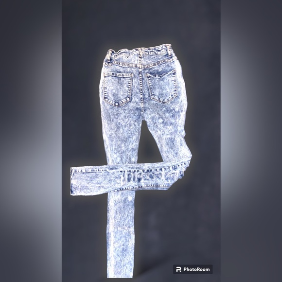 SKINNY FIT high waisted bleached washed skinny ripped jeans size 3! - Picture 3 of 4